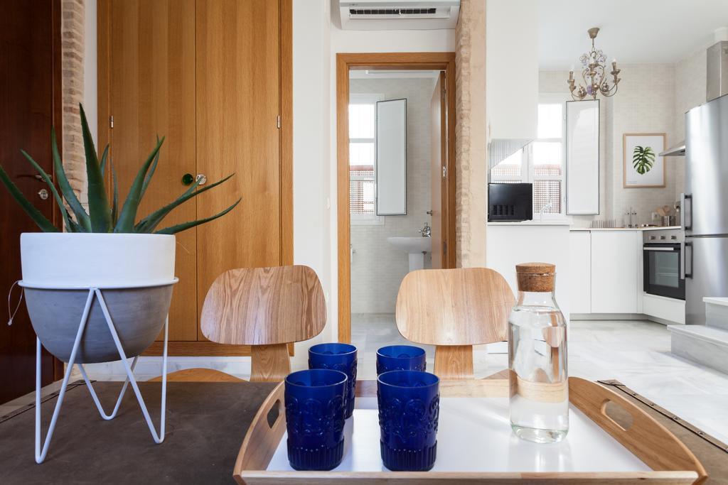 Ohliving Maestranza Apartment Seville Ngoại thất bức ảnh